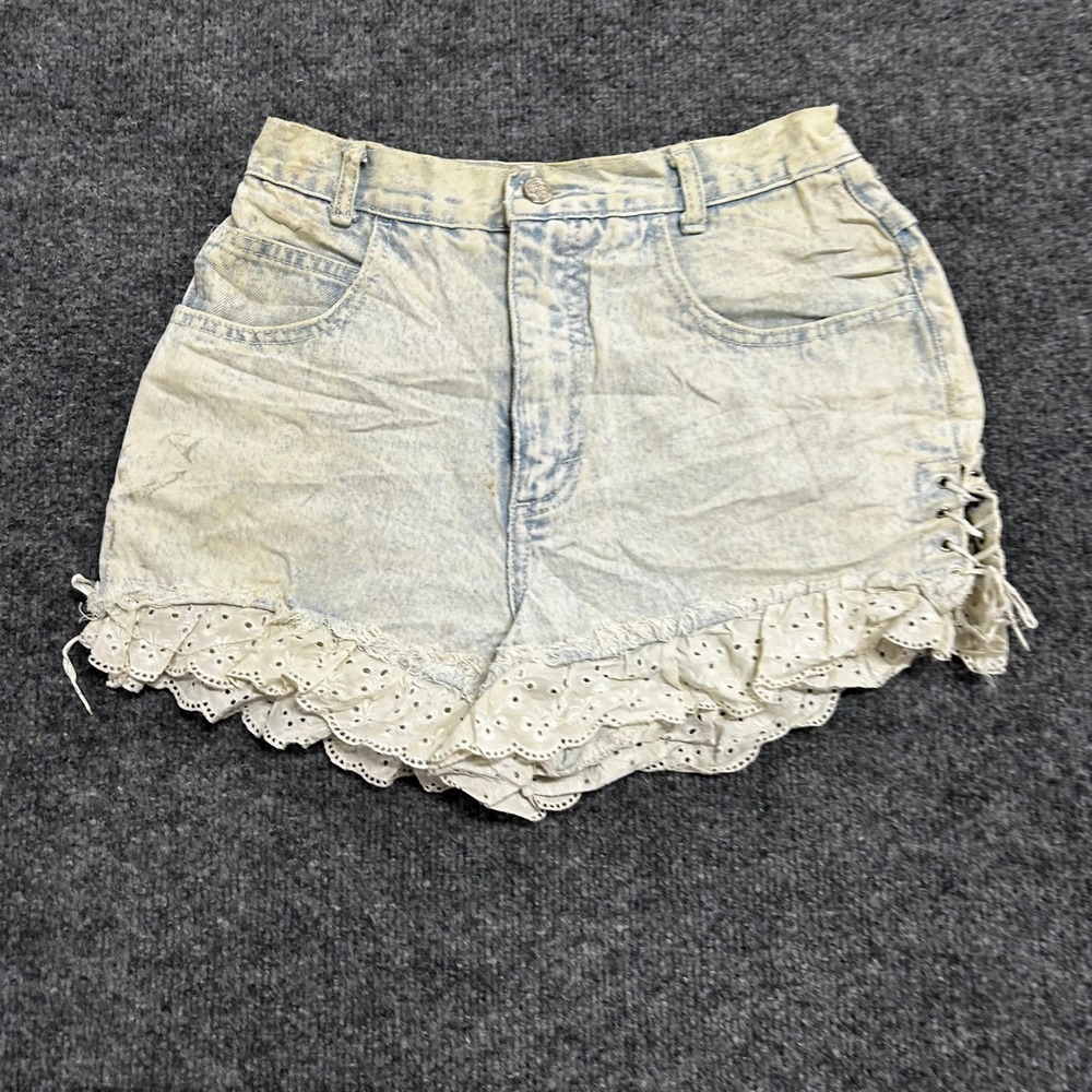 Z. Cavaricci Shorts Womens Size 7/8 Light Acid Wash Denim Eyelet Ruffle Lace Up